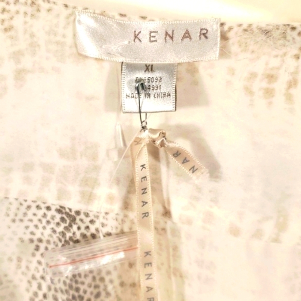 Kenar Size XL Python Snakeskin Print Blouse Top - Cream/Neutral Color - Picture 6 of 15